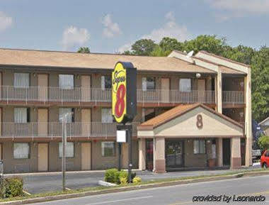 Super 8 By Wyndham Laurel Hotel Exterior photo